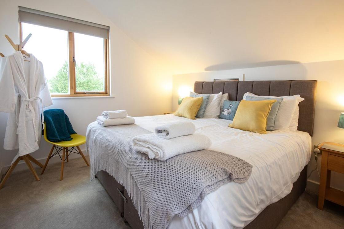 Waters Edge 04, Waterside Lodge P South Cerney Eksteriør bilde