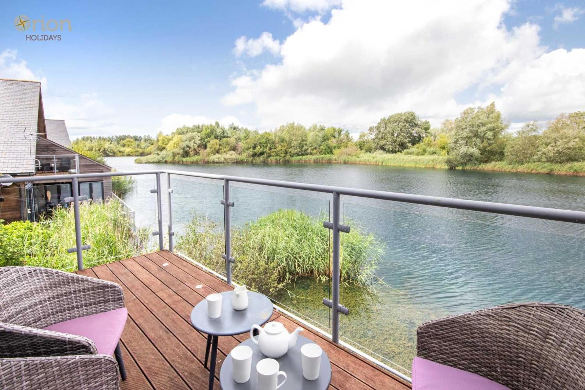 Waters Edge 04, Waterside Lodge P South Cerney Eksteriør bilde